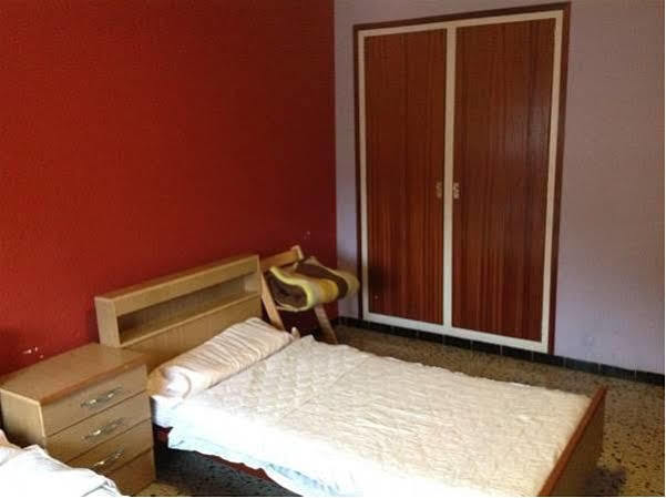 Hostel Alhambra Girona Eksteriør bilde